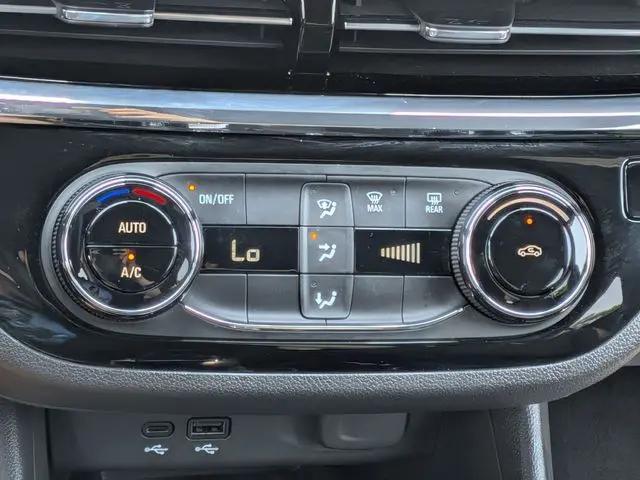 2026 Buick NV Sport Touring FWD