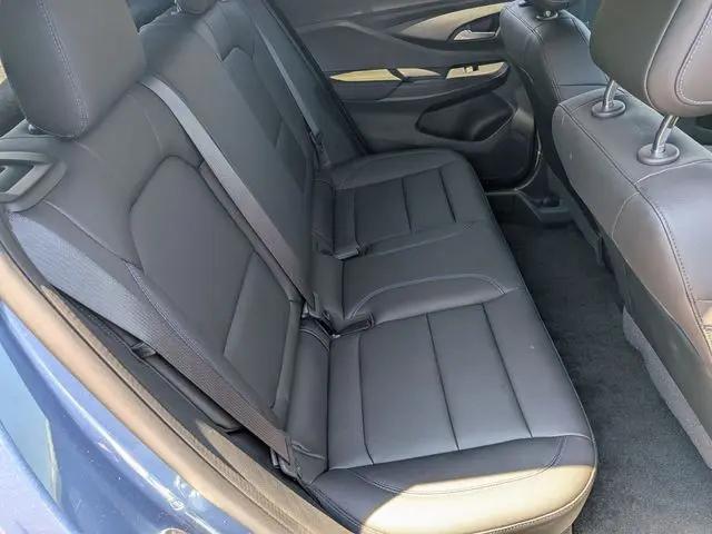 2026 Buick NV Sport Touring FWD