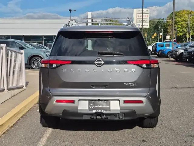 2023 Nissan Pathfinder Platinum 4WD