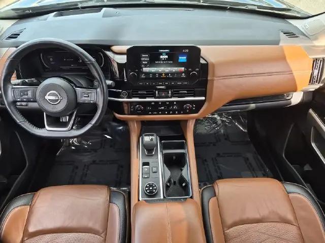 2023 Nissan Pathfinder Platinum 4WD