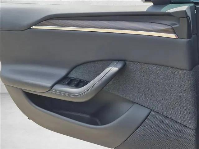2023 Tesla Model S Standard Range