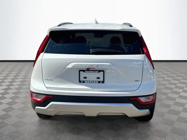 2026 Kia Niro LX