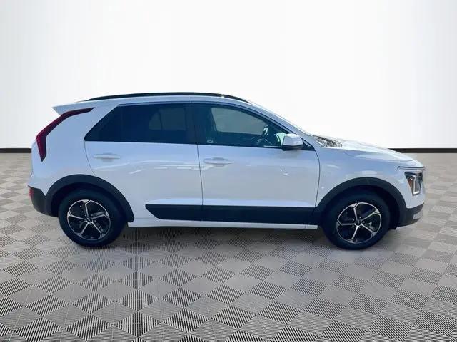 2026 Kia Niro LX
