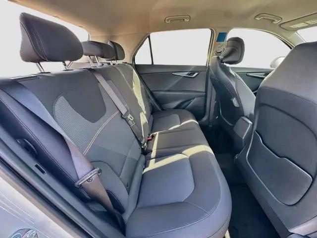 2026 Kia Niro LX