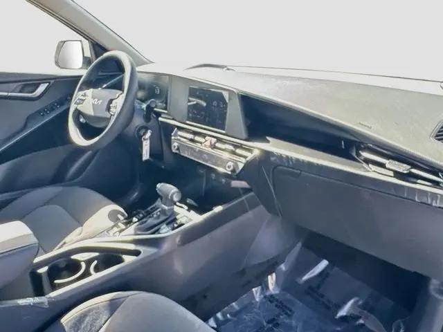 2026 Kia Niro LX