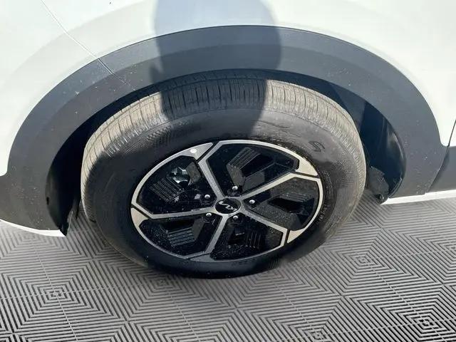 2026 Kia Niro LX