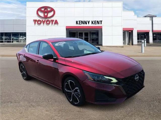2023 Nissan Altima SR FWD for sale in Evansville, IN