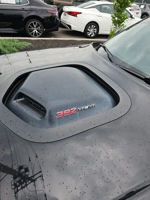 2016 Dodge Challenger 392 Hemi Scat Pack Shaker