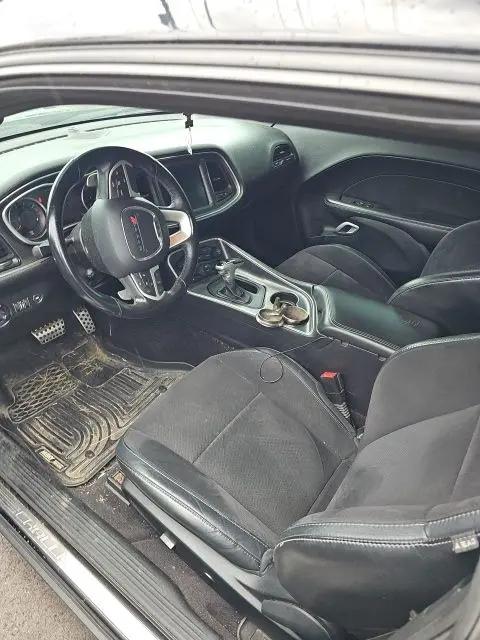 2016 Dodge Challenger 392 Hemi Scat Pack Shaker