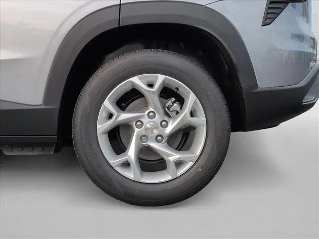 2026 Chevrolet Trax FWD LS