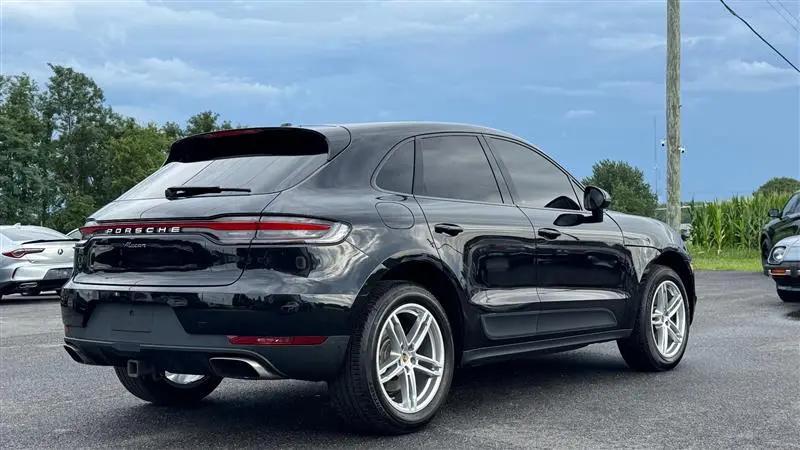 2020 Porsche Macan Macan