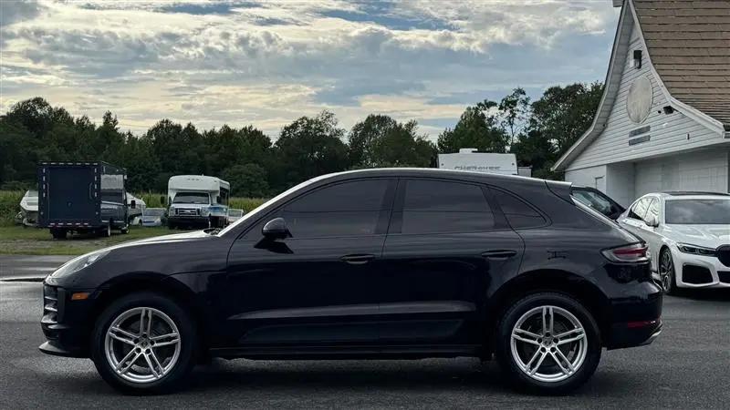 2020 Porsche Macan Macan
