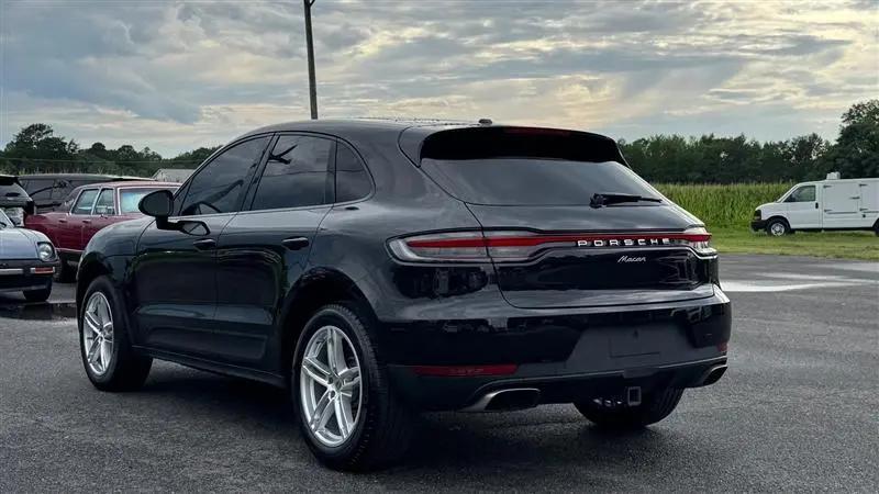 2020 Porsche Macan Macan