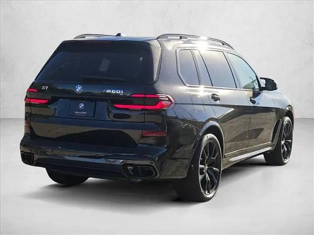2027 BMW X7 M60i
