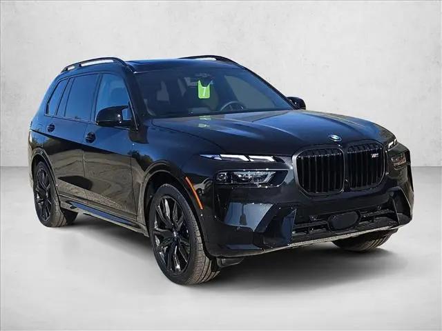 2027 BMW X7 M60i