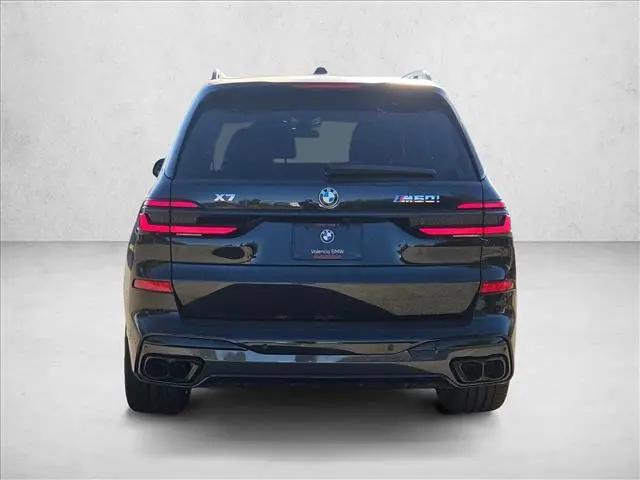 2027 BMW X7 M60i