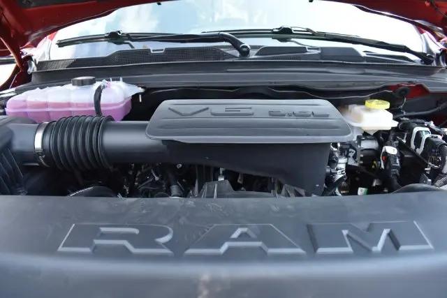 2026 Ram 1500 Big Horn Crew Cab 4x4 57 Box