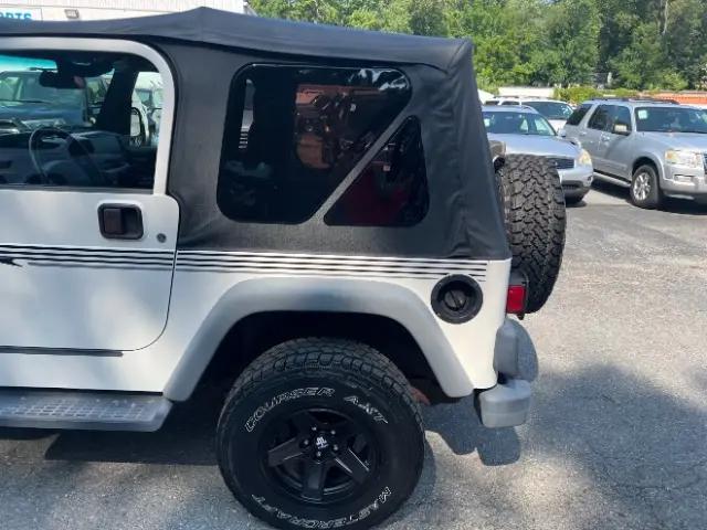 2003 Jeep Wrangler SE