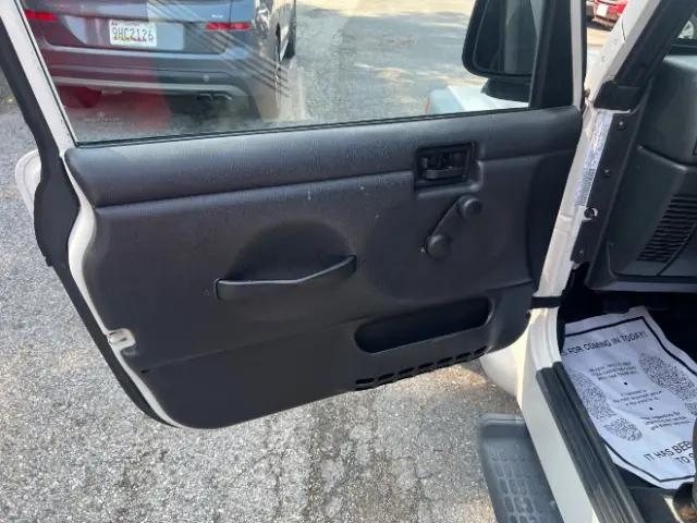 2003 Jeep Wrangler SE