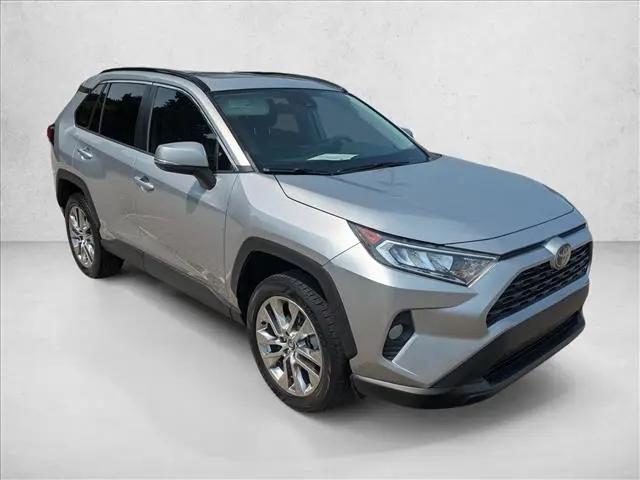 2020 Toyota RAV4 XLE Premium