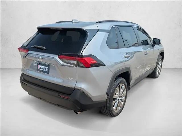 2020 Toyota RAV4 XLE Premium