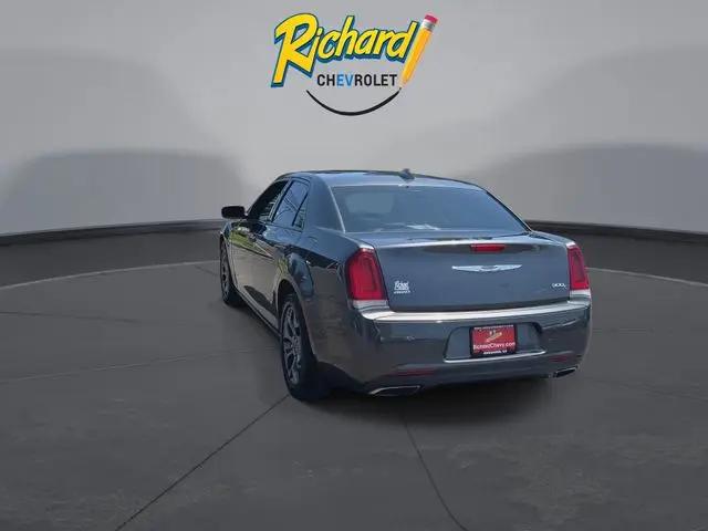 2016 Chrysler 300 300S