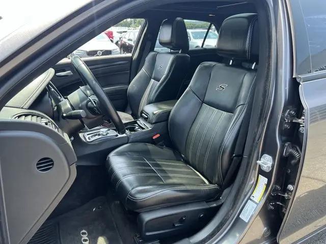 2016 Chrysler 300 300S