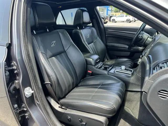 2016 Chrysler 300 300S