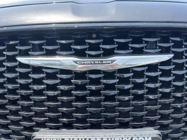 2016 Chrysler 300 300S
