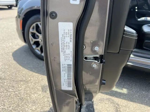 2016 Chrysler 300 300S