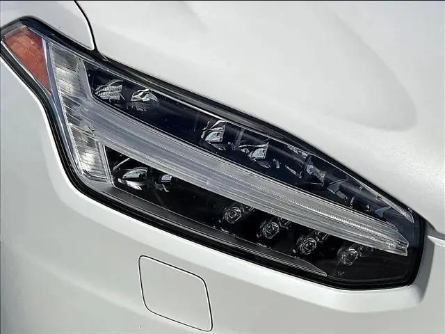 2021 Volvo XC90 T6 Inscription 7 Passenger
