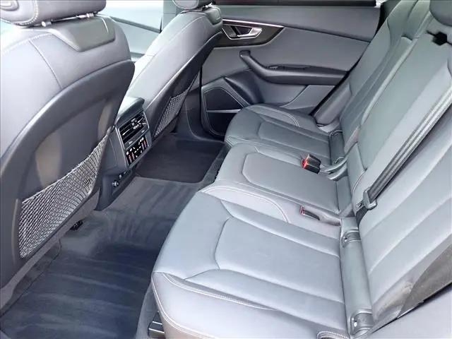 2021 Audi Q8 Prestige 55 TFSI quattro Tiptronic