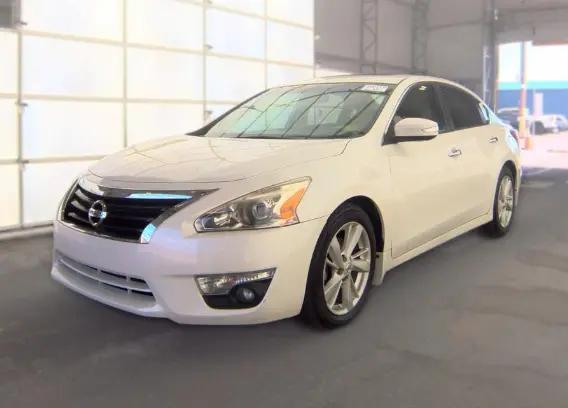 2015 Nissan Altima 2.5 SL for sale in Belleville, IL