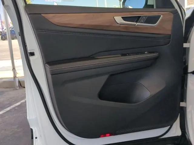 2026 Volkswagen Atlas SE
