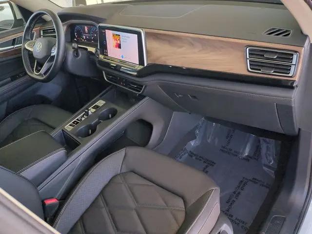 2026 Volkswagen Atlas SE