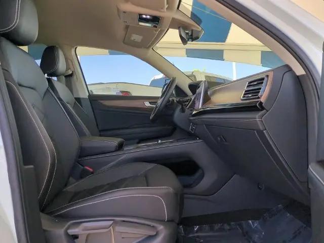 2026 Volkswagen Atlas SE