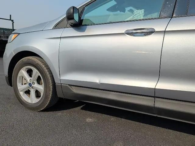 2022 Ford Edge SE