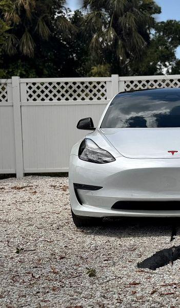 2021 Tesla Model 3 Standard Range Plus Rear-Wheel Drive