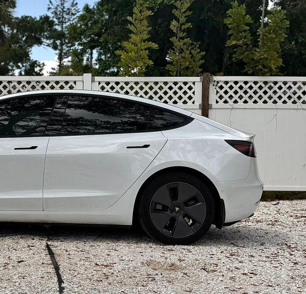 2021 Tesla Model 3 Standard Range Plus Rear-Wheel Drive