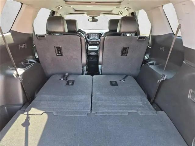 2021 GMC Acadia AWD AT4