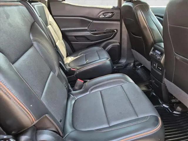 2021 GMC Acadia AWD AT4