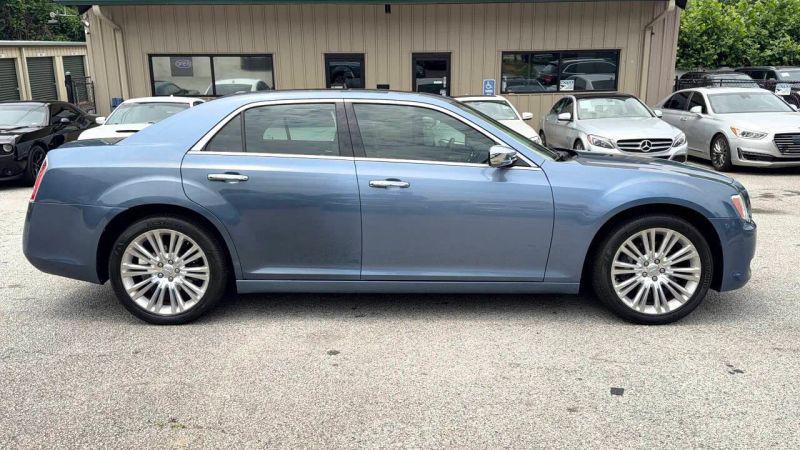 2011 Chrysler 300 300C