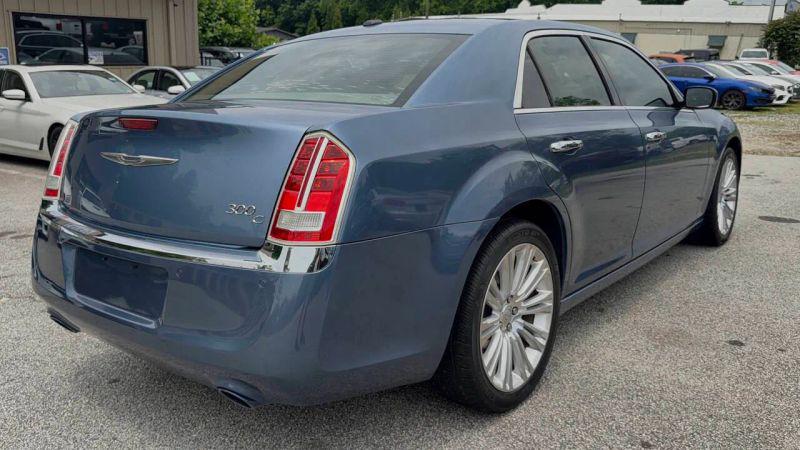 2011 Chrysler 300 300C