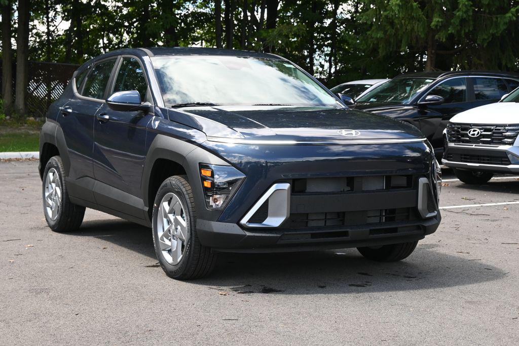 2027 Hyundai Kona SE