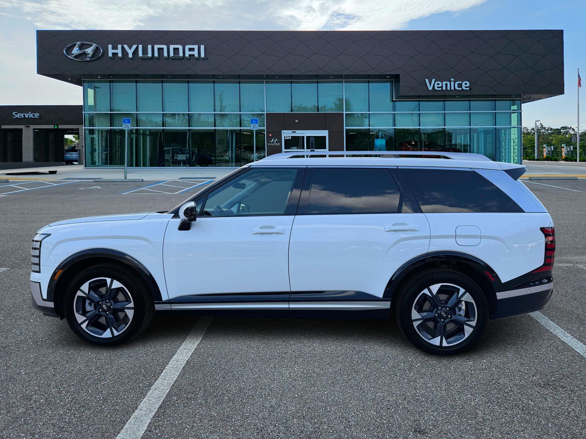 2027 Hyundai PALISADE HYBRID Limited 7P - Image 3