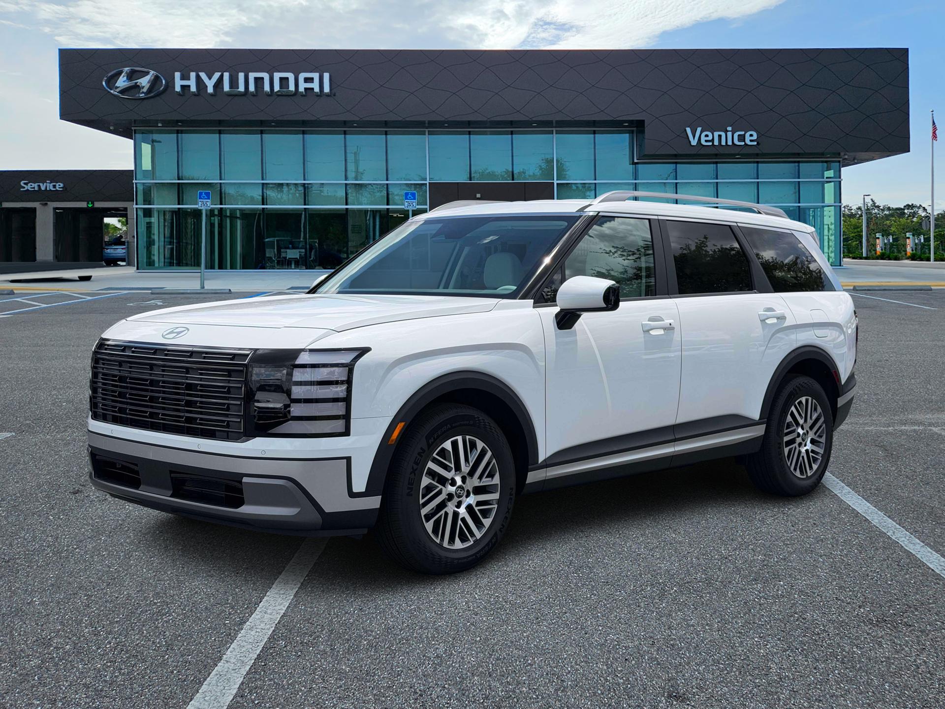 2027 Hyundai PALISADE SEL FWD - Image 2