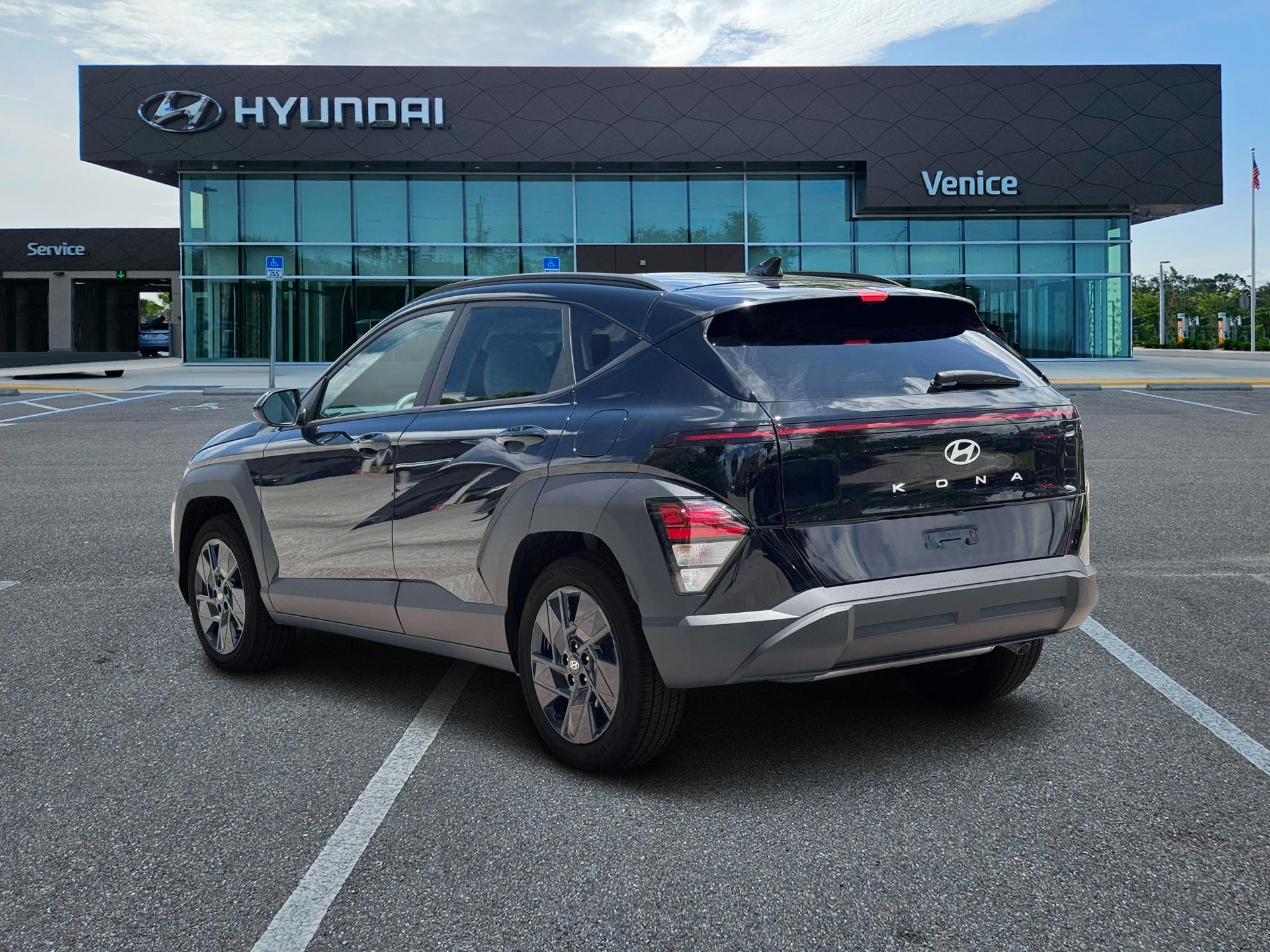 2027 Hyundai KONA SEL Sport FWD - Image 5