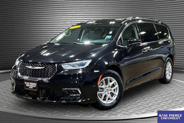 2021 Chrysler Pacifica Touring L for sale in Daleville, IN