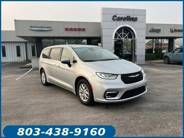 2023 Chrysler Pacifica Touring L for sale in Lugoff, SC