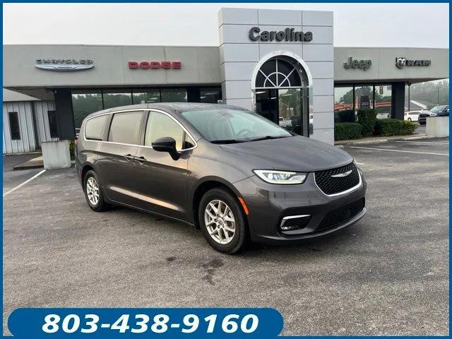 2023 Chrysler Pacifica Touring L for sale in Lugoff, SC